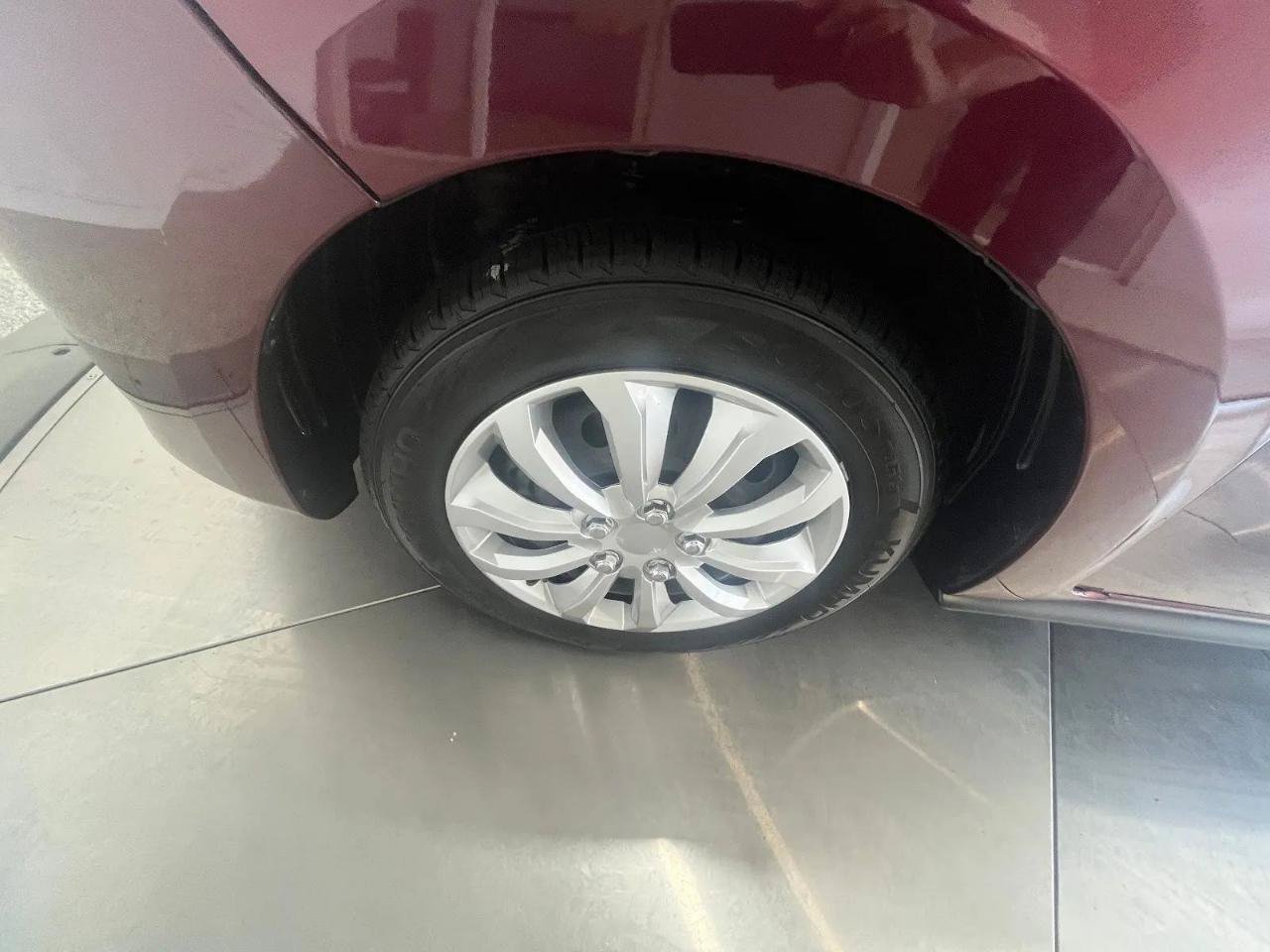 Used 2024 Mitsubishi Mirage ES FWD image 25