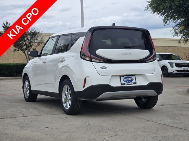 Certified 2025 Kia Soul LX w/ LX Technology Package FWD image 6