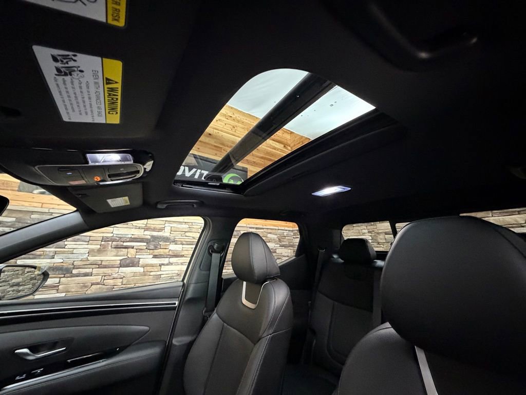 Used 2023 Hyundai Santa Cruz Limited image 27