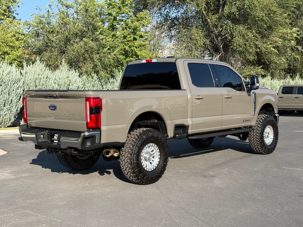 Used 2026 Ford F350 Lariat AWD/4WD image 9