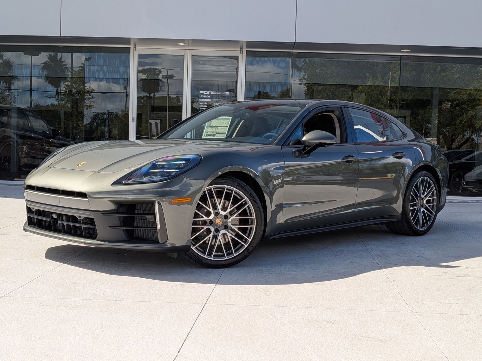 New 2026 Porsche Panamera image 1