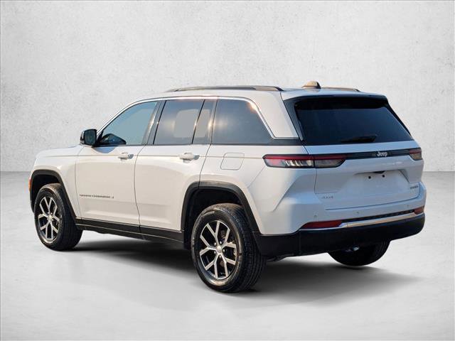 Used 2024 Jeep Grand Cherokee Limited image 8