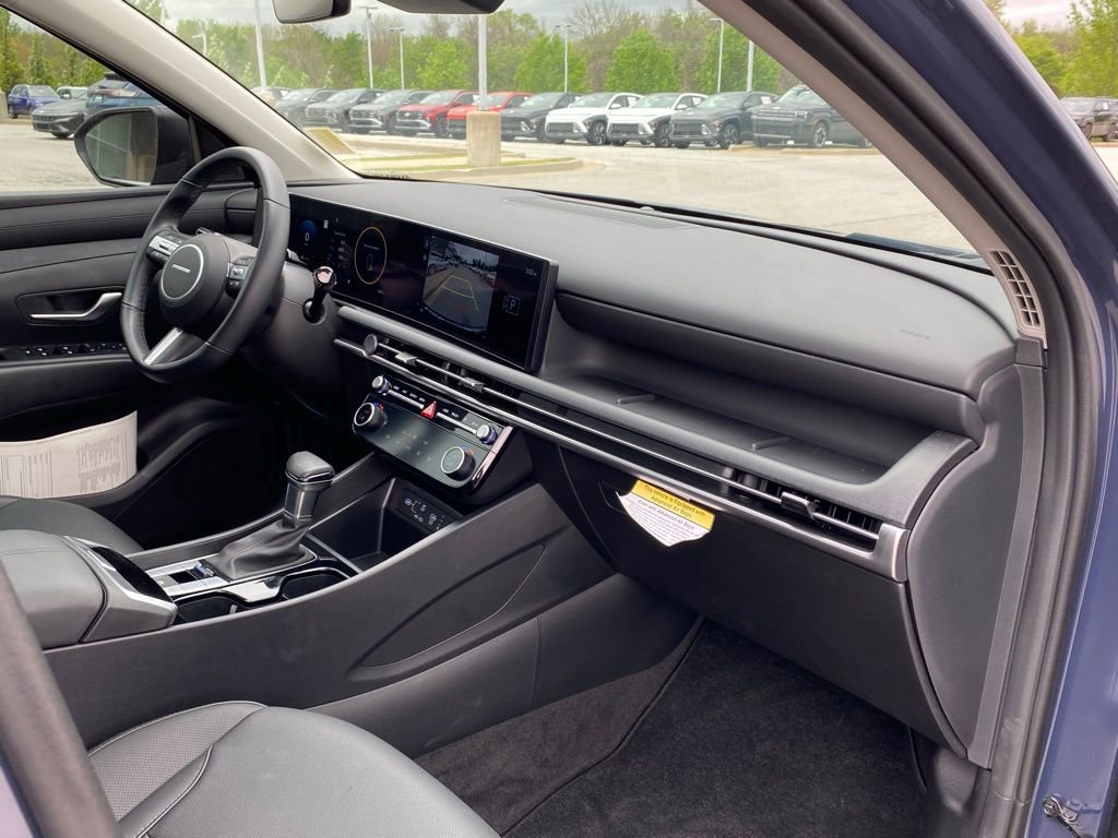 Used 2025 Hyundai Tucson SEL FWD image 32