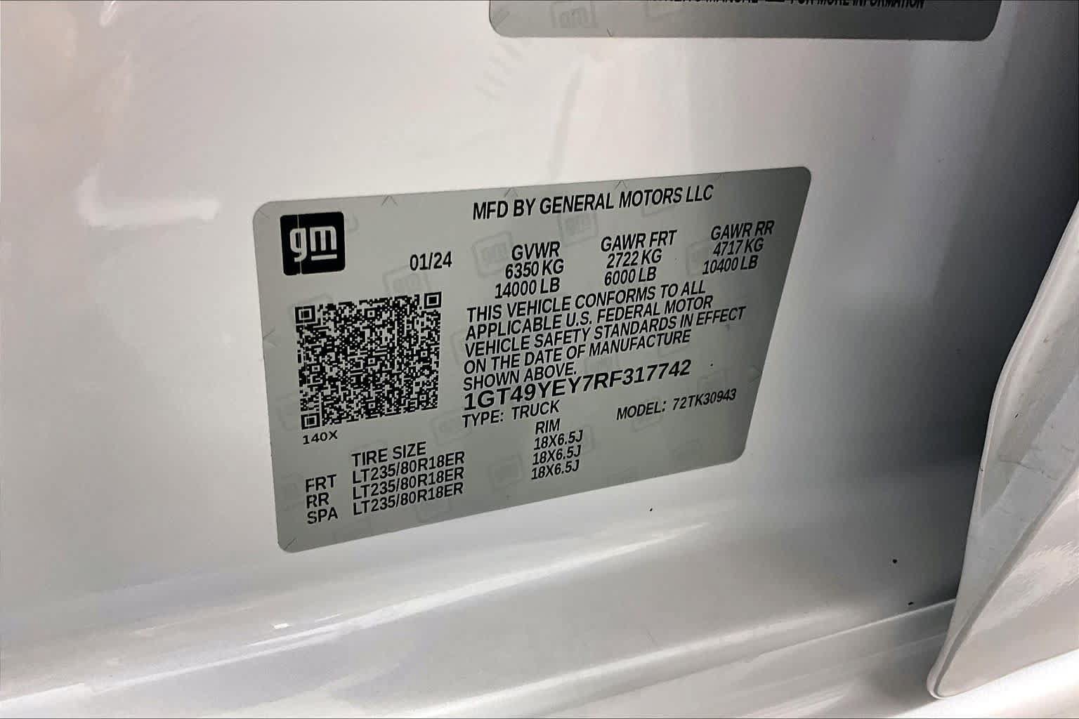 Certified 2024 GMC Sierra 3500 Denali Ultimate AWD/4WD image 35