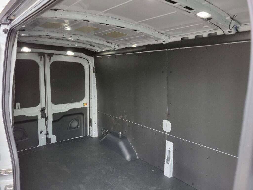Used 2023 Ford E-Transit Medium Roof w/ Interior Upgrade Package image 18