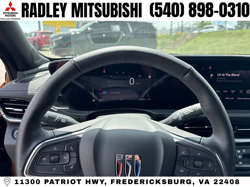 Used 2024 Buick Envista Sport Touring w/ Convenience I Package FWD image 10
