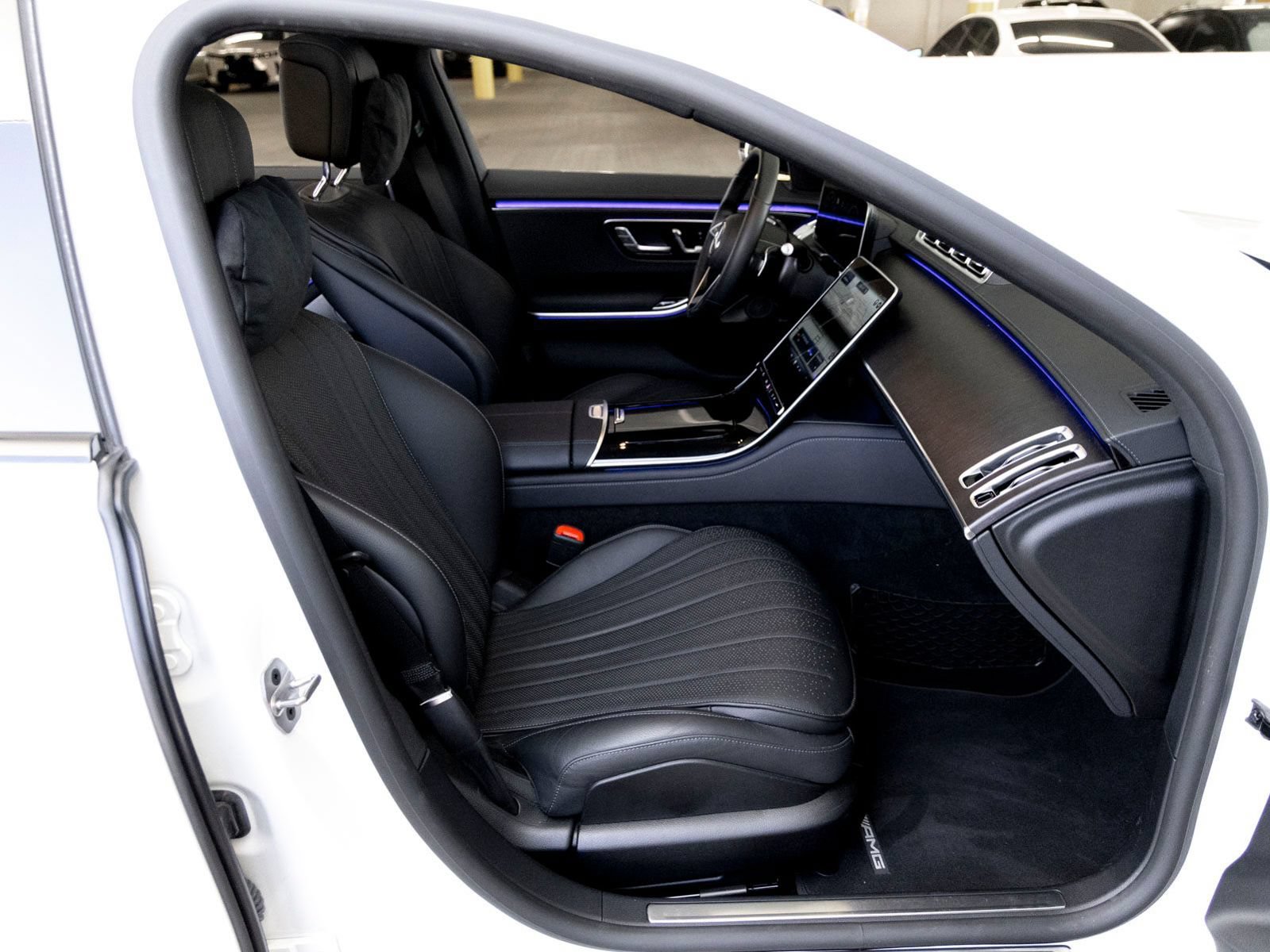 Certified 2023 Mercedes-Benz S 500 4MATIC image 28