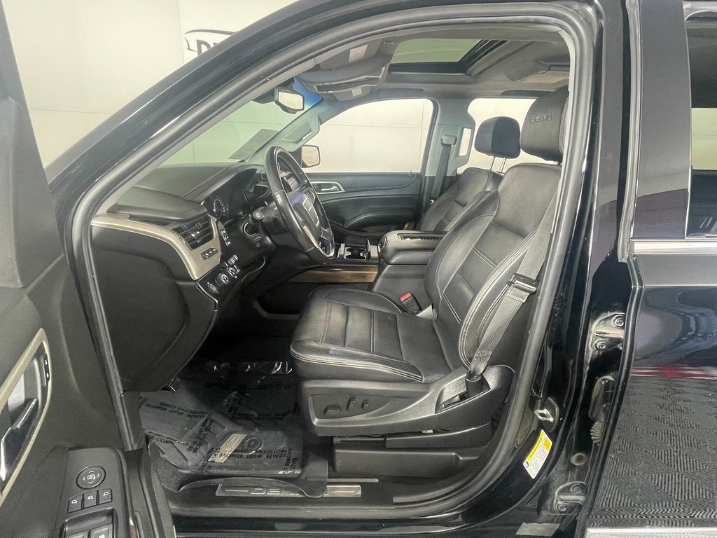Used 2018 GMC Yukon XL Denali w/ Denali Ultimate Package image 13