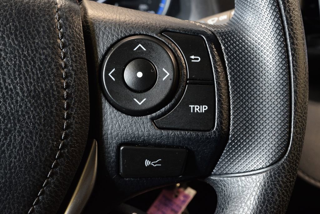 Used 2018 Toyota RAV4 LE w/ All Weather Liner Package image 19