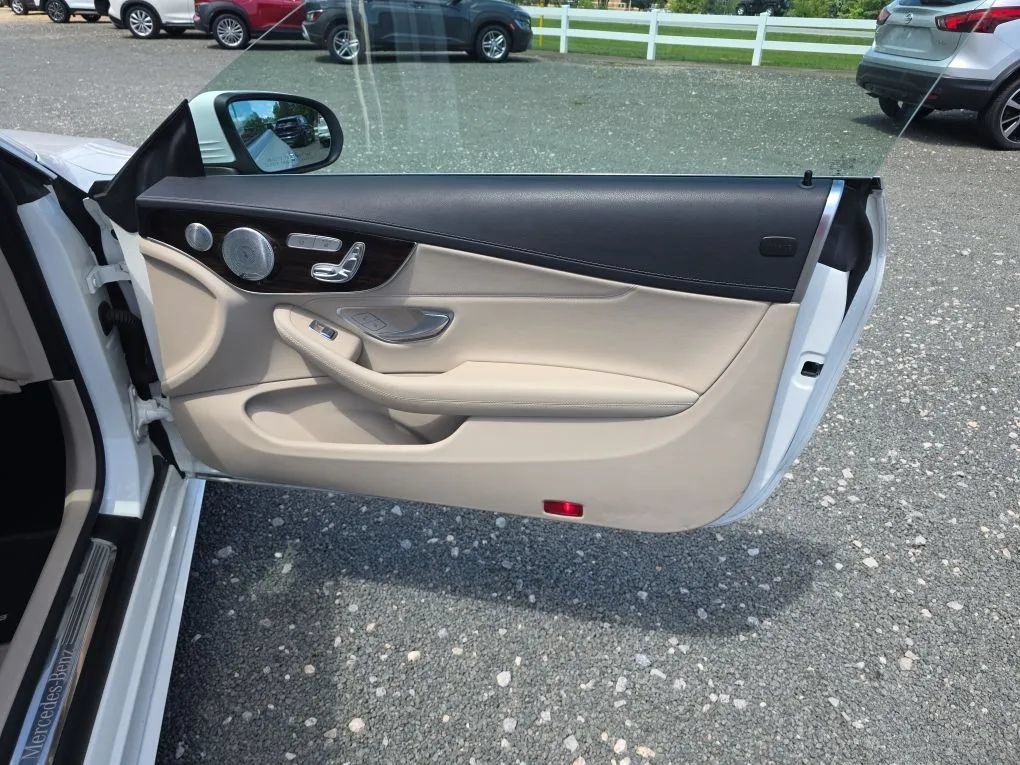 Used 2017 Mercedes-Benz C 300 4MATIC Cabriolet image 46