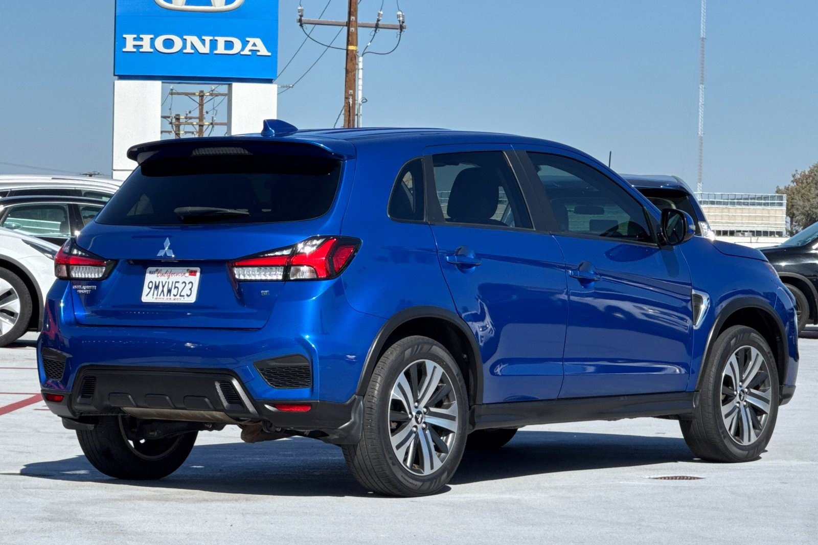 Used 2021 Mitsubishi Outlander Sport SE FWD image 9