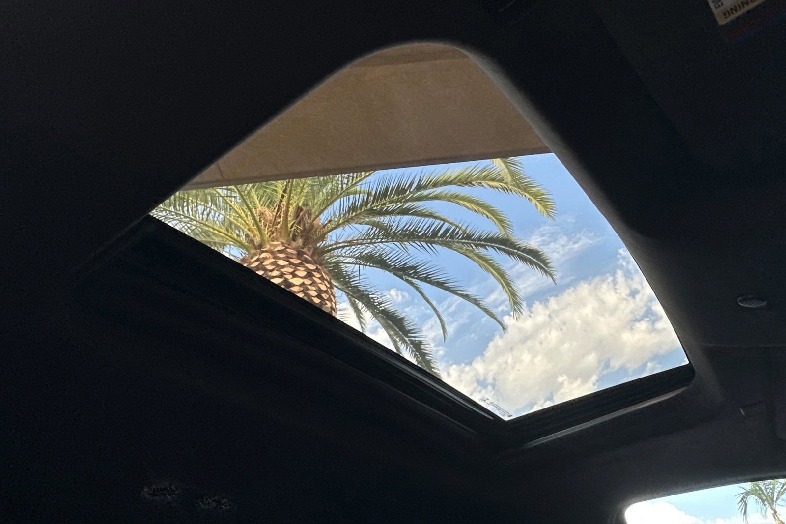 Used 2023 GMC Sierra 1500 AT4X image 17