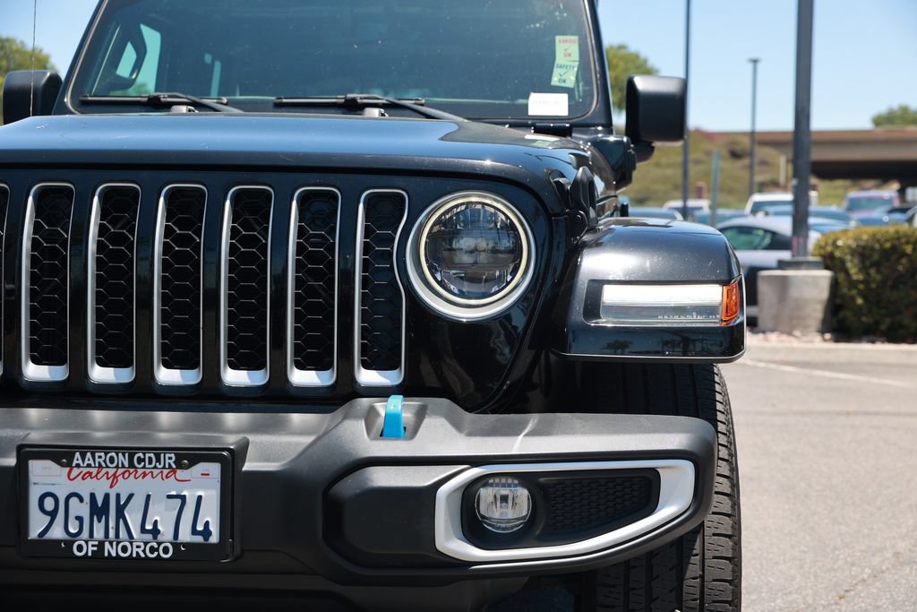 Used 2023 Jeep Wrangler Unlimited Sahara w/ Cold Weather Group AWD/4WD image 8