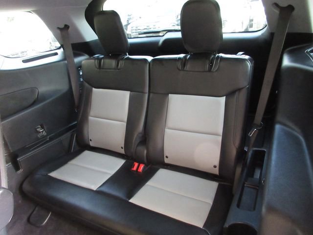 Certified 2023 Ford Explorer XLT w/ Equipment Group 202A image 27