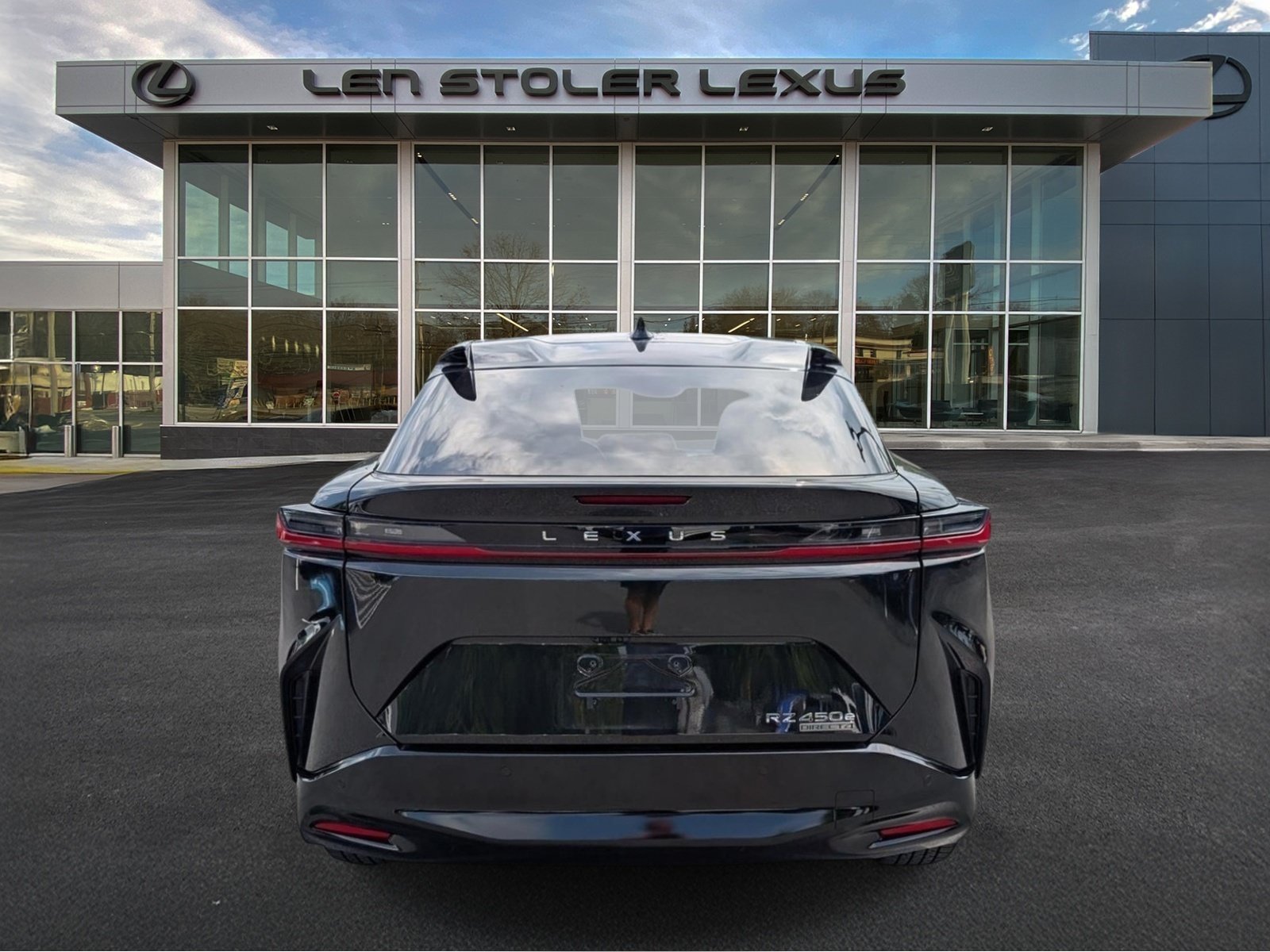 Certified 2026 Lexus RZ 450e AWD w/ Technology Package image 4