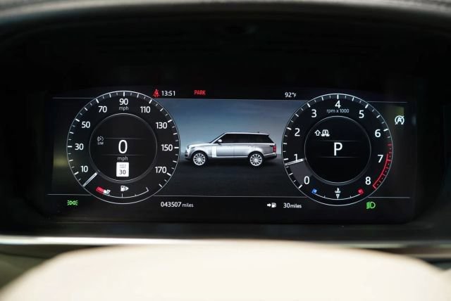 Used 2020 Land Rover Range Rover HSE AWD/4WD image 28