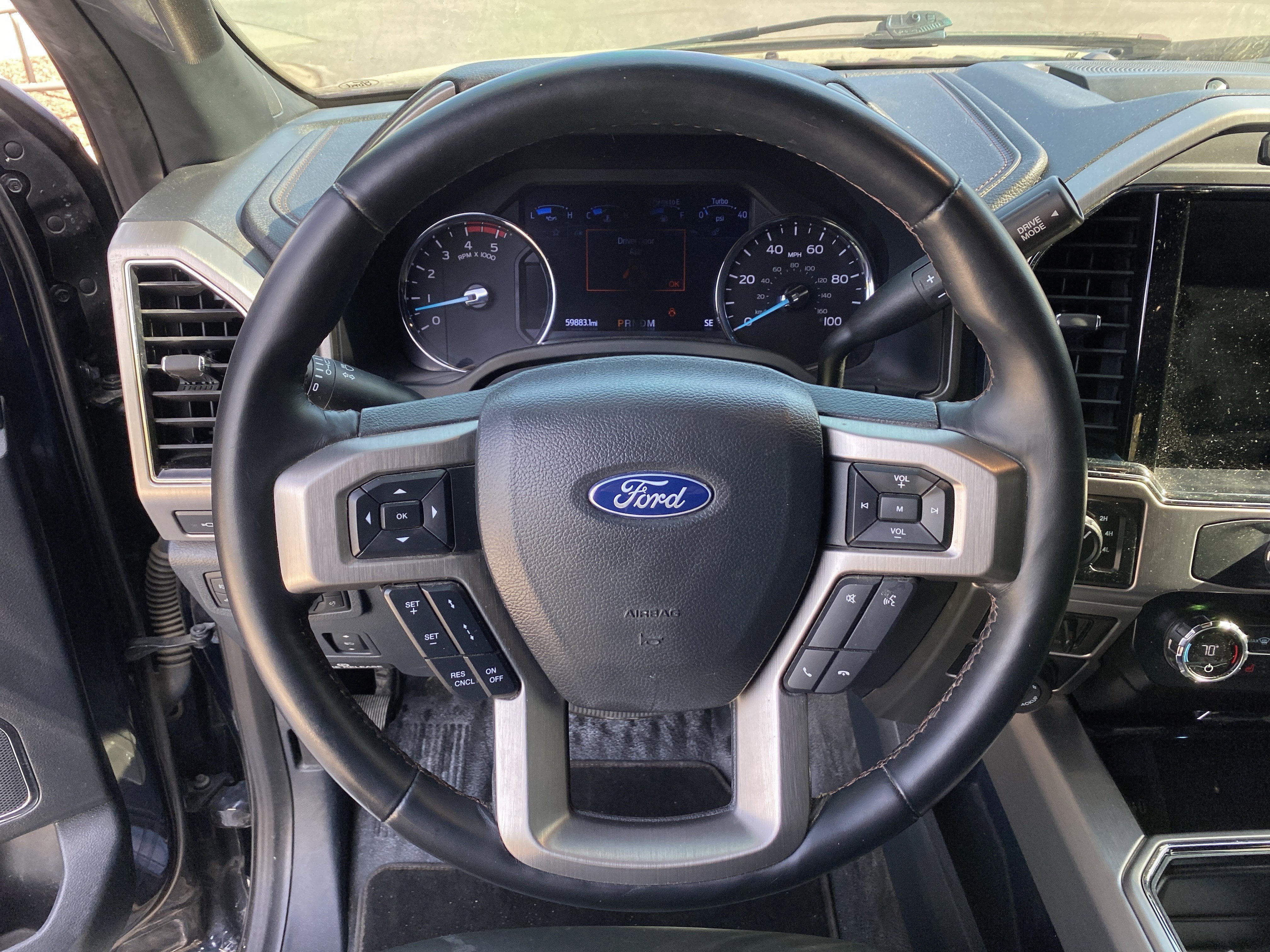 Used 2022 Ford F450 Platinum w/ FX4 Off-Road Package image 9