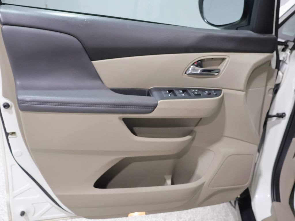 Used 2016 Honda Odyssey EX-L image 13