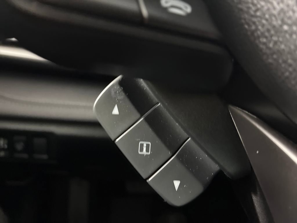 Used 2022 Subaru Outback Limited image 25