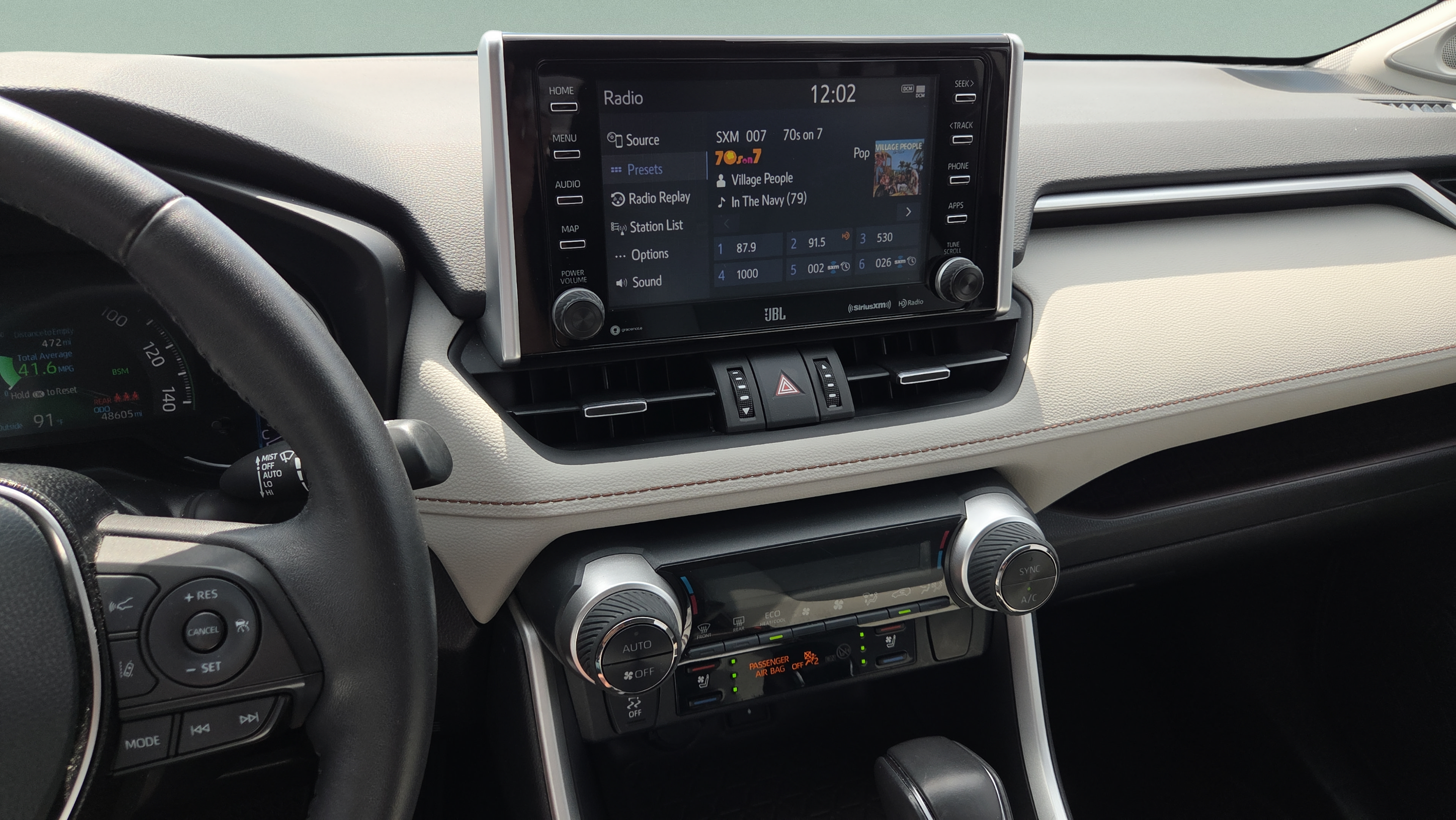 Certified 2021 Toyota RAV4 Limited w/ Limited Grade Weather Package AWD/4WD image 19