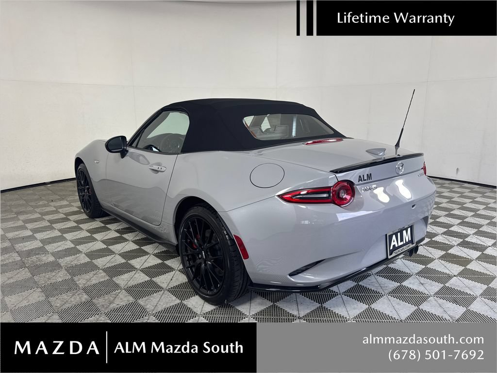 New 2026 MAZDA MX-5 Miata Club w/ Interior Package RWD image 8