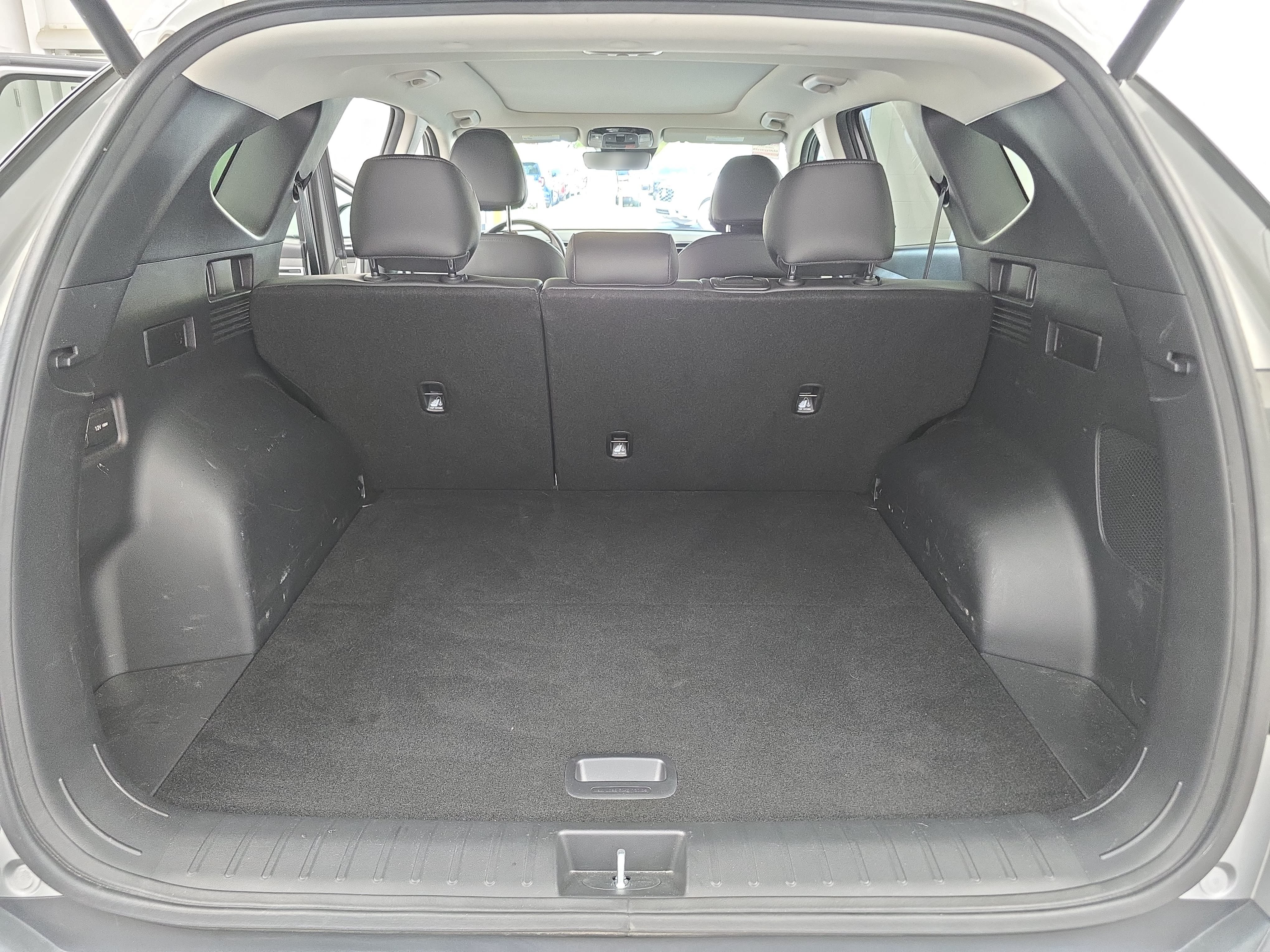 Used 2023 Hyundai Tucson Limited AWD/4WD image 12