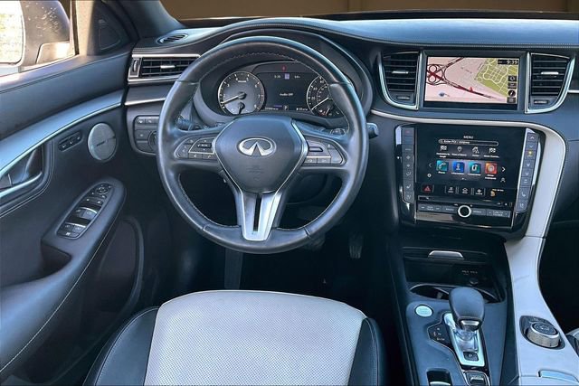 Used 2023 INFINITI QX55 Essential image 5