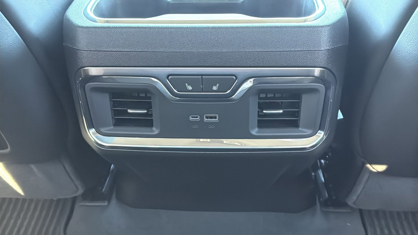 New 2026 GMC Sierra 1500 Denali Ultimate image 16