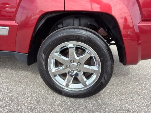 Used 2012 Jeep Liberty Sport AWD/4WD image 33