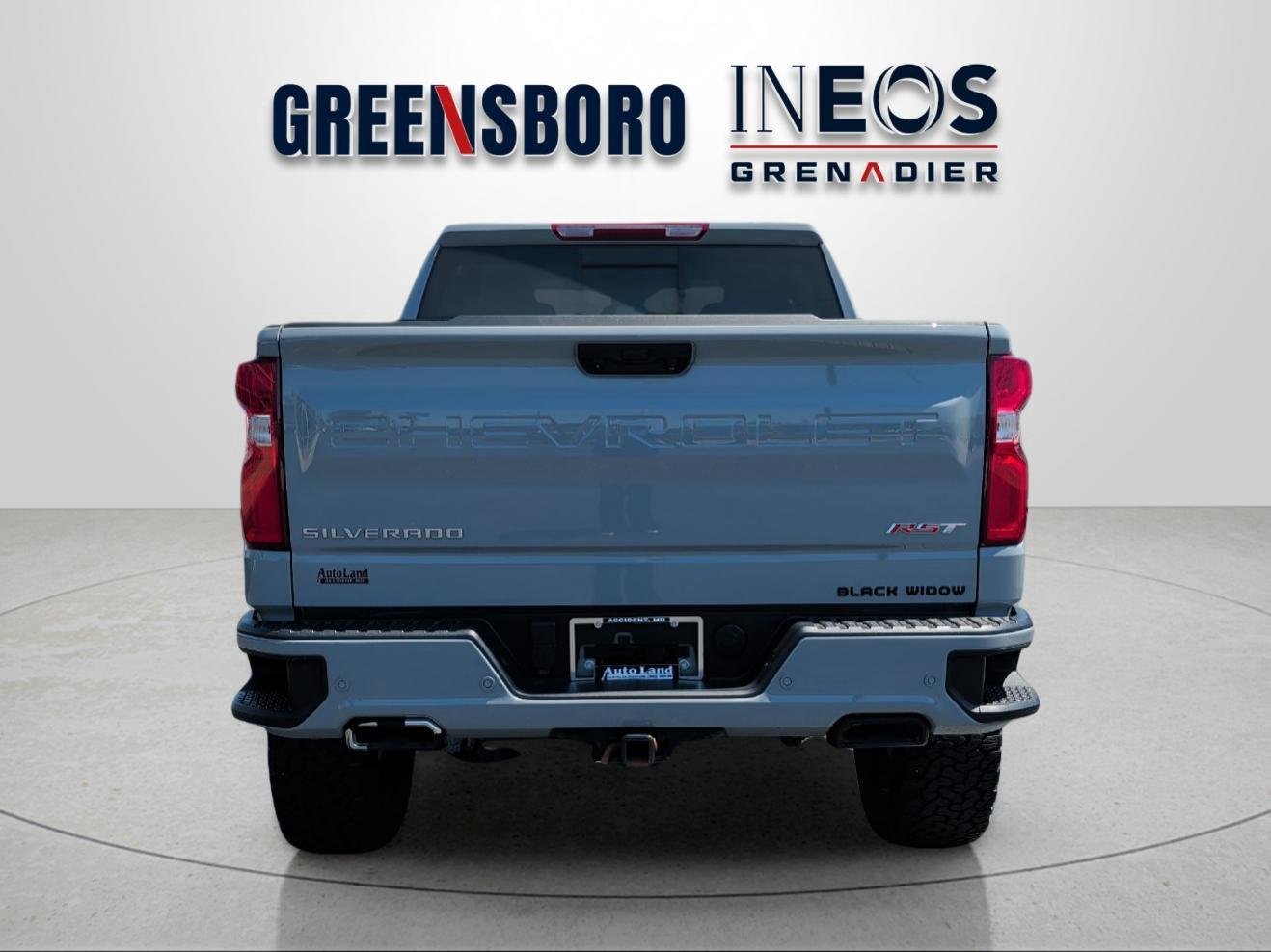 Used 2025 Chevrolet Silverado 1500 RST AWD/4WD image 4