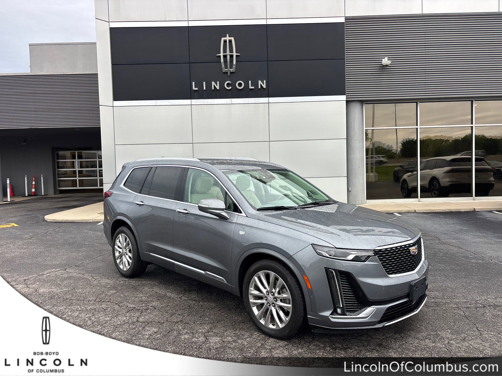Used 2020 Cadillac XT6 Premium Luxury FWD image 1