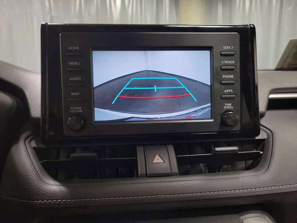 Used 2019 Toyota RAV4 XLE image 19