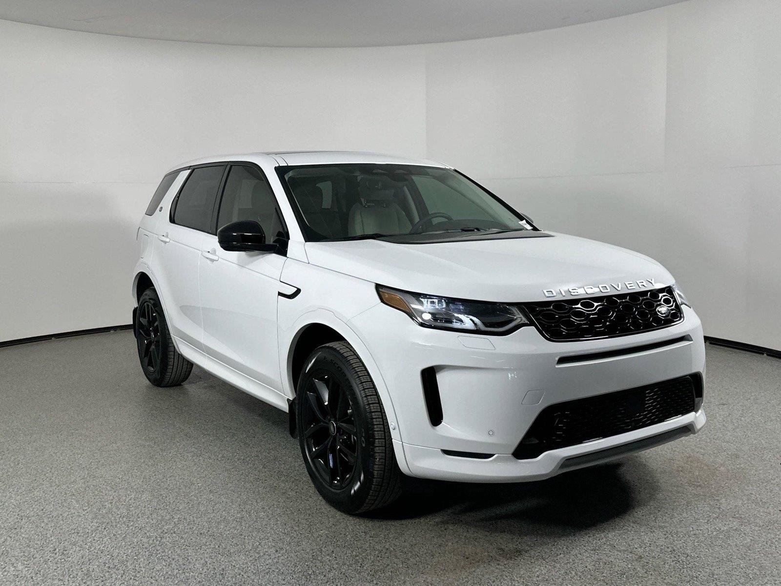 Certified 2025 Land Rover Discovery Sport S AWD/4WD image 3