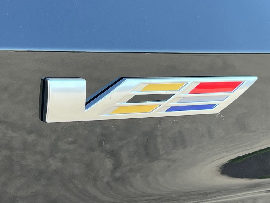 New 2026 Cadillac Lyriq V AWD/4WD image 2