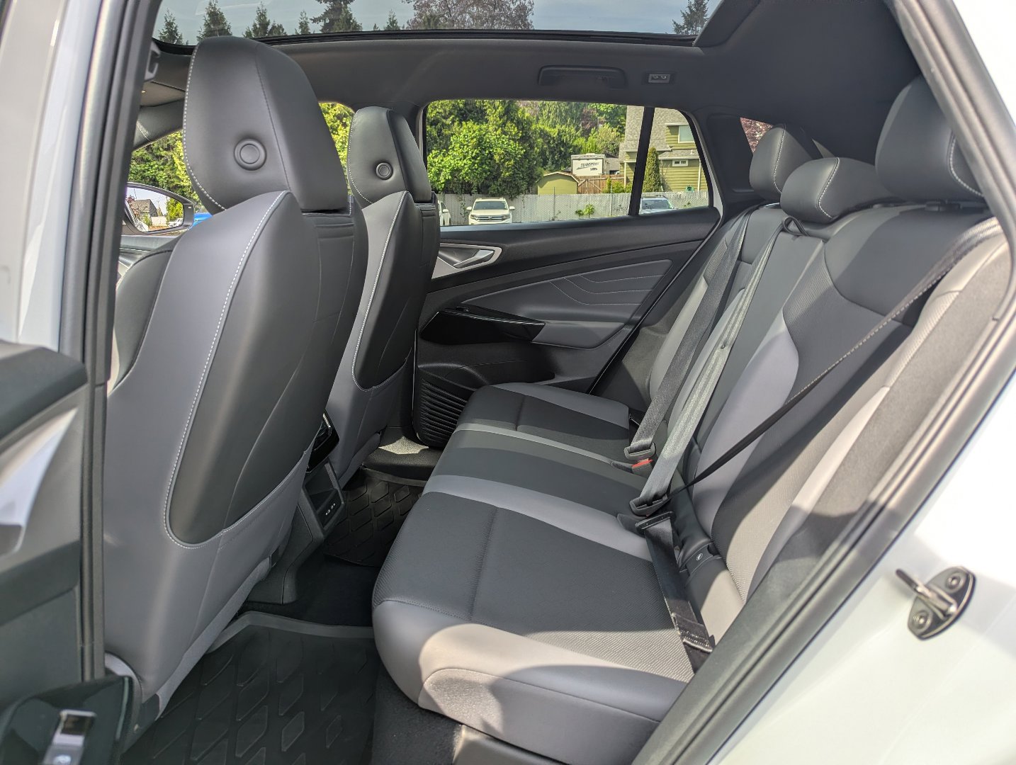 Used 2023 Volkswagen ID.4 S RWD image 27
