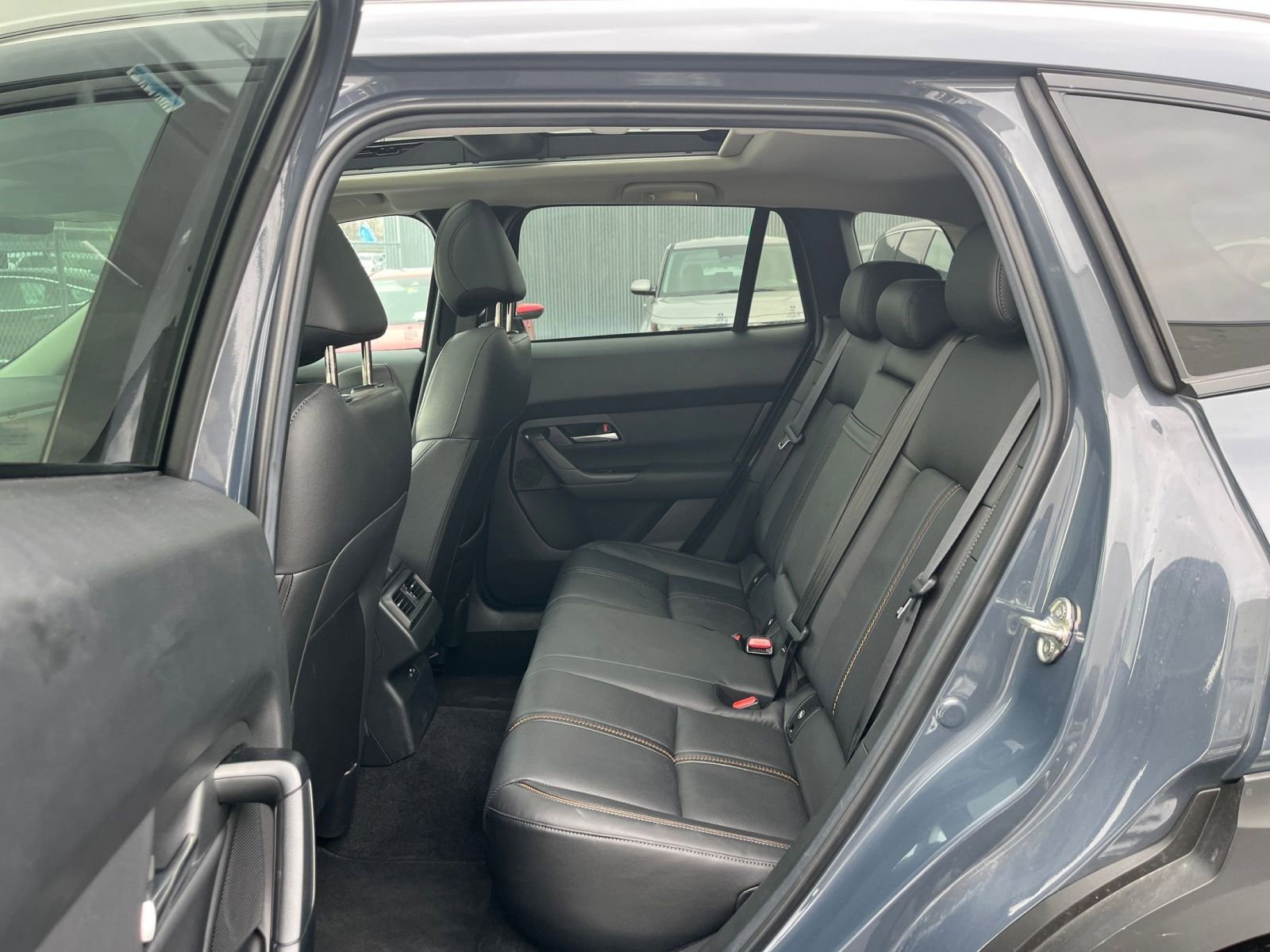 Used 2025 MAZDA CX-50 AWD 2.5 S w/ Premium Plus Pkg image 27