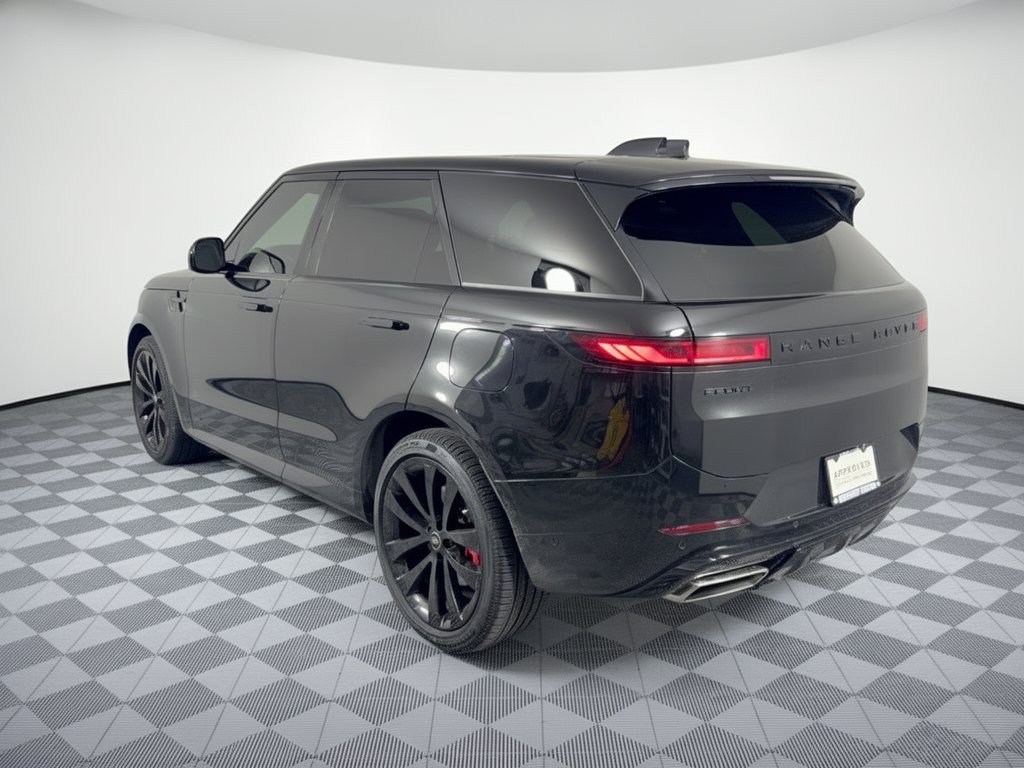 Used 2025 Land Rover Range Rover Sport Autobiography AWD/4WD image 3