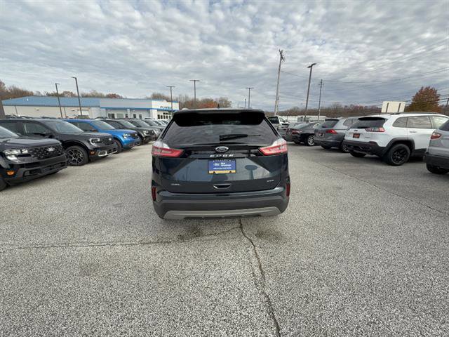 Certified 2022 Ford Edge SEL w/ Convenience Package AWD/4WD image 7