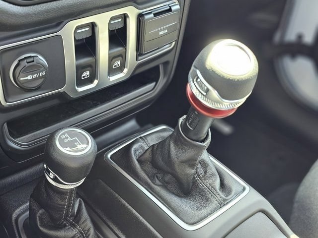 New 2026 Jeep Wrangler Sport AWD/4WD image 15