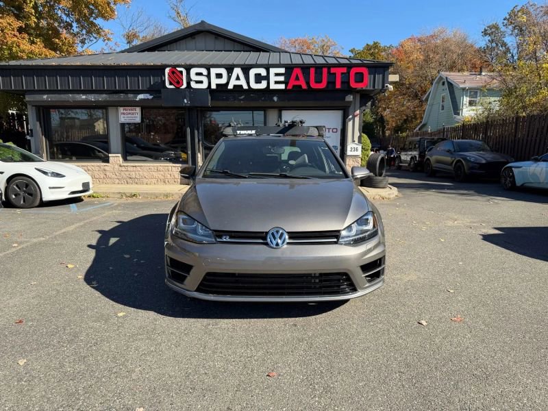 Used 2016 Volkswagen Golf R 4-Door AWD/4WD image 2