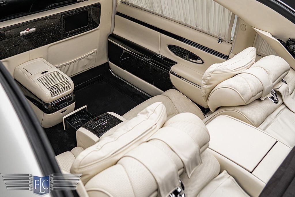 Used 2009 Maybach 62 S RWD image 13