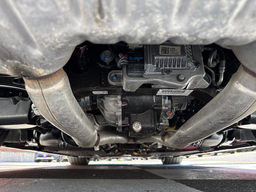 Used 2021 Chevrolet Camaro ZL1 RWD image 51