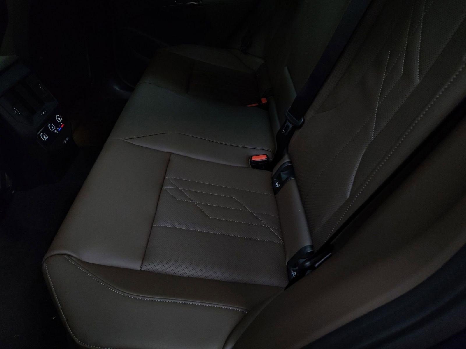New 2026 BMW X3 xDrive30 w/ Convenience Package image 23