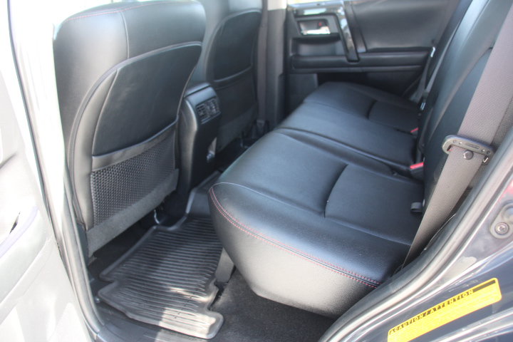 Used 2024 Toyota 4Runner TRD Off-Road Premium w/ Moonroof Package AWD/4WD image 15