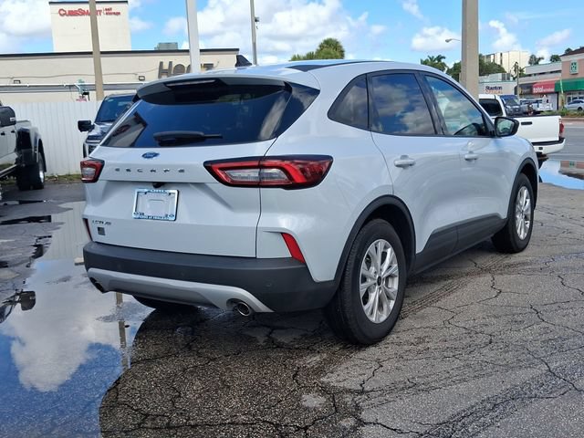 Used 2025 Ford Escape Active w/ Tech Pack #1 FWD image 4
