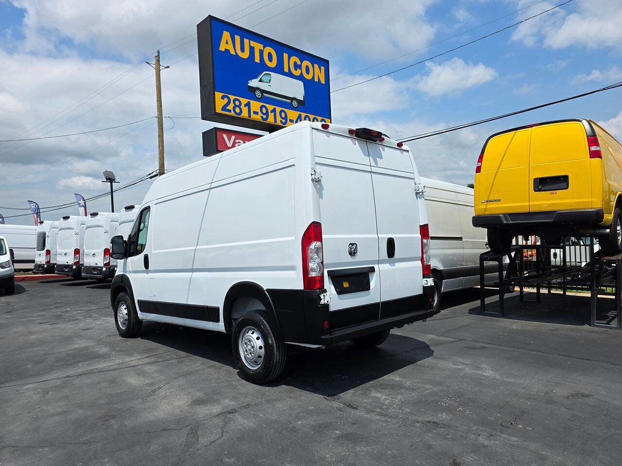 Used 2023 RAM ProMaster 1500 image 26