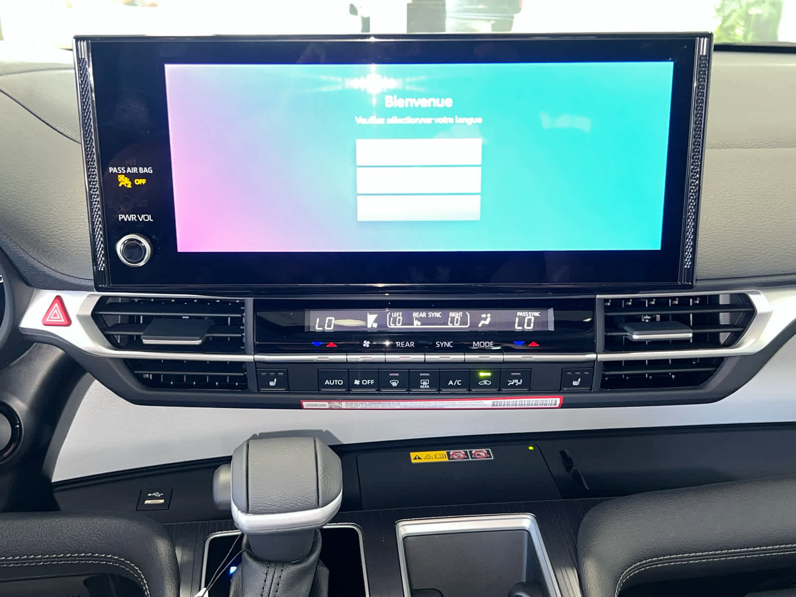 New 2026 Toyota Sienna XLE FWD image 25