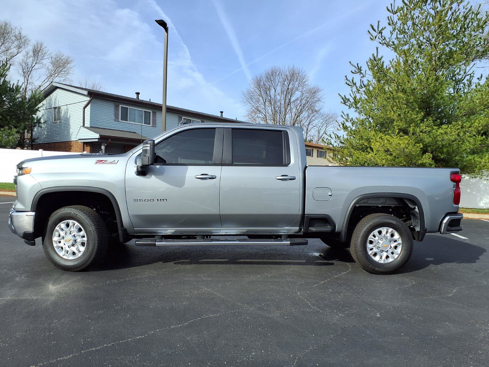 Used 2025 Chevrolet Silverado 3500 LT w/ All Star Edition AWD/4WD image 27