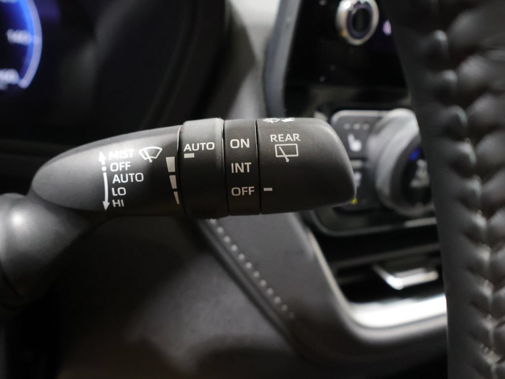 Certified 2024 Toyota Grand Highlander AWD image 37