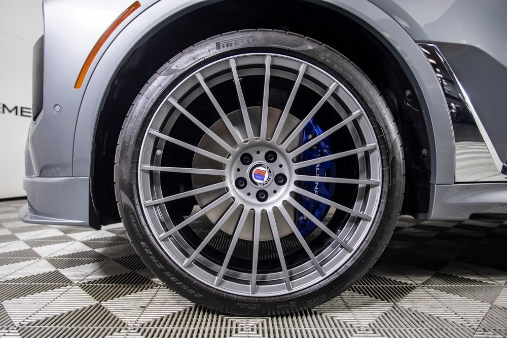 Used 2024 BMW ALPINA XB7 AWD/4WD image 45